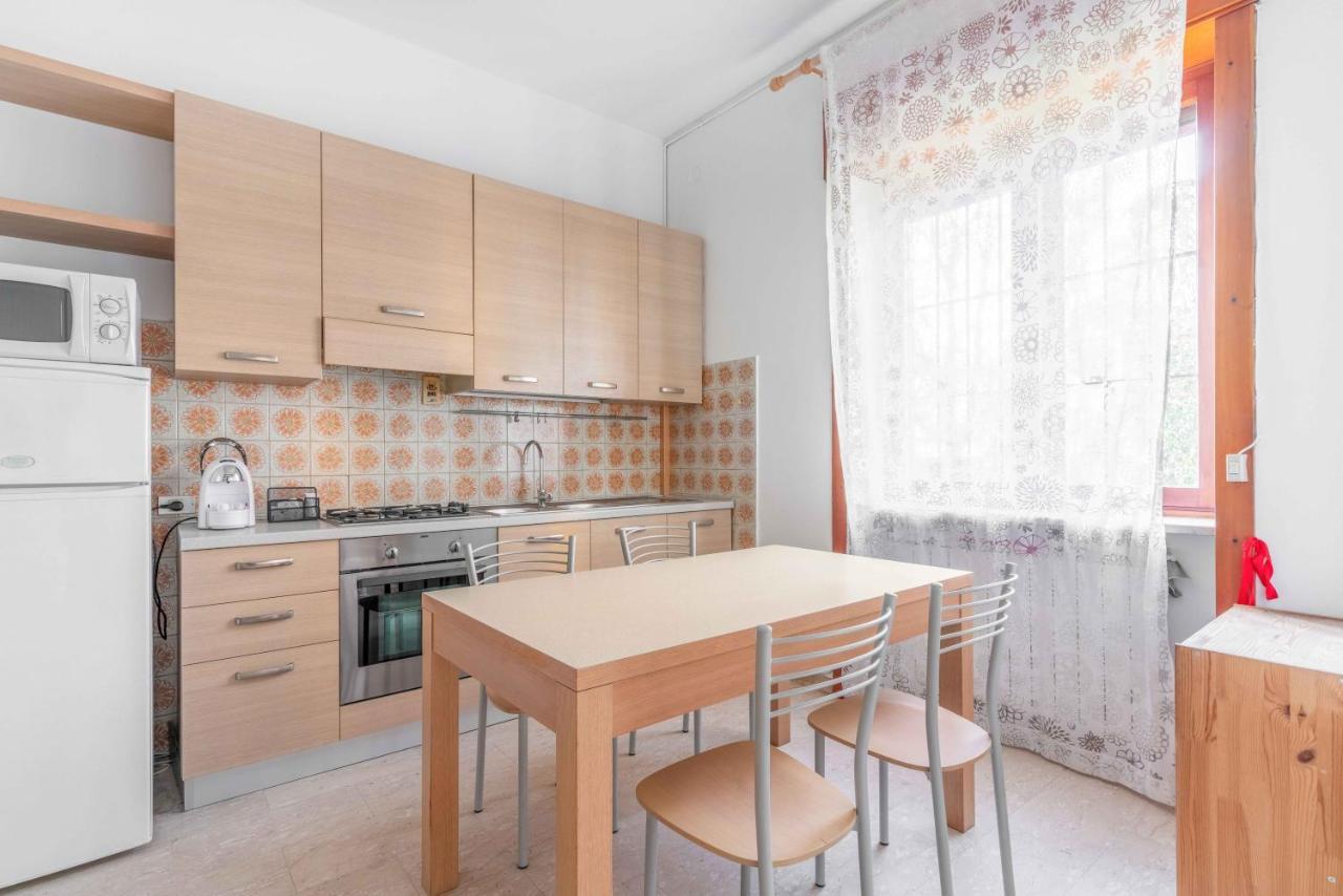 Soggiorno Incantevole In Zona Navigli Милан Экстерьер фото